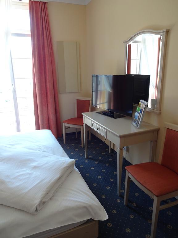 Hotel Schweizerhof Weggis Ngoại thất bức ảnh