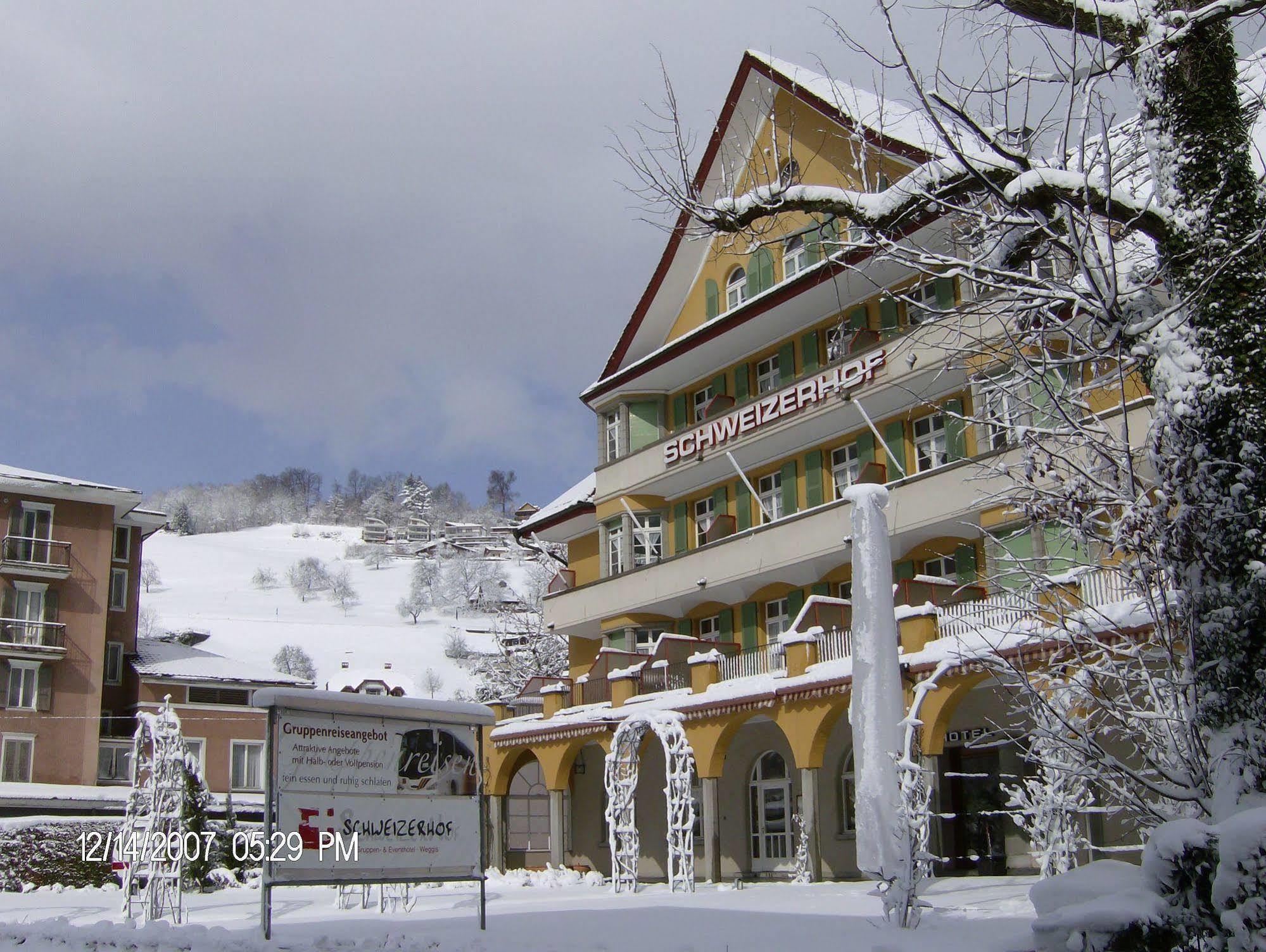 Hotel Schweizerhof Weggis Ngoại thất bức ảnh