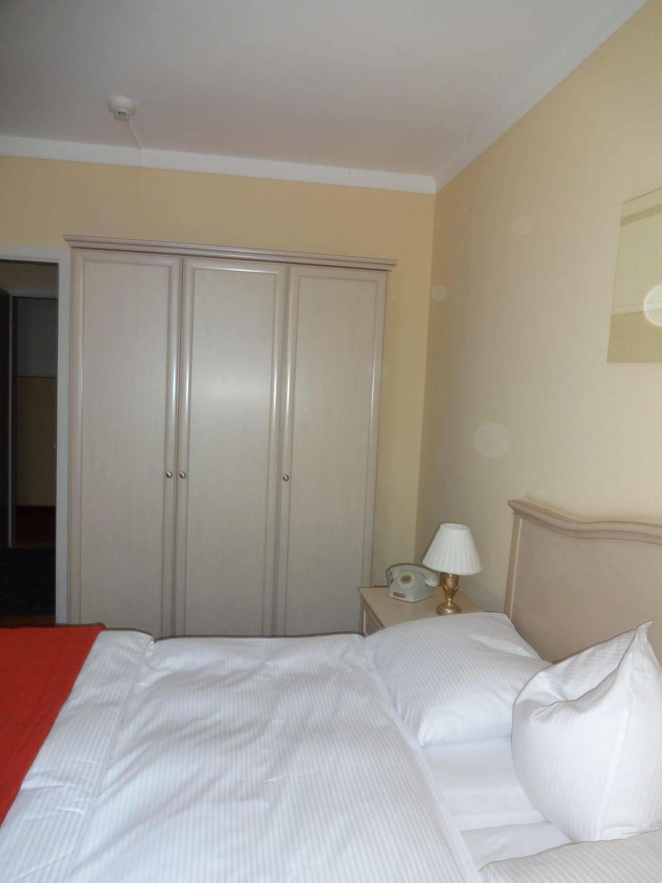 Hotel Schweizerhof Weggis Ngoại thất bức ảnh